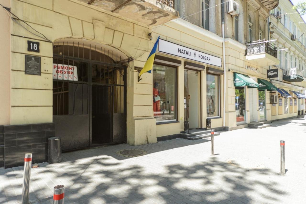 Comfortable Apartment In The Very Center Of Oděsa Exteriér fotografie